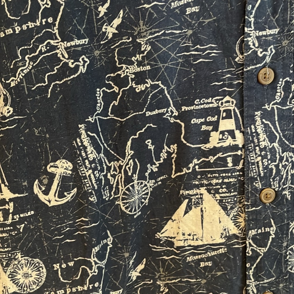 Large Button Up - Picture 3 of 3